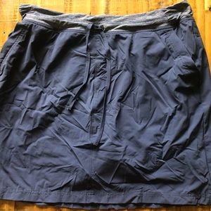 Duluth Trading Co Blue Armachillo Cooling Skort Size 16W